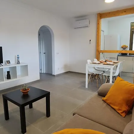 Leon Inmo Dante - 15774 Appartement